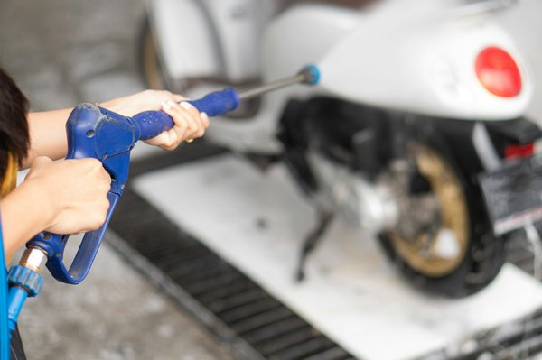 Auto et moto : les meilleures astuces pour entretenir vos véhicules